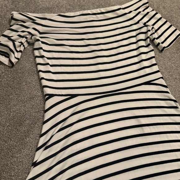 White House Black Market Off-Shoulder Striped Dress - Picture 2 of 6